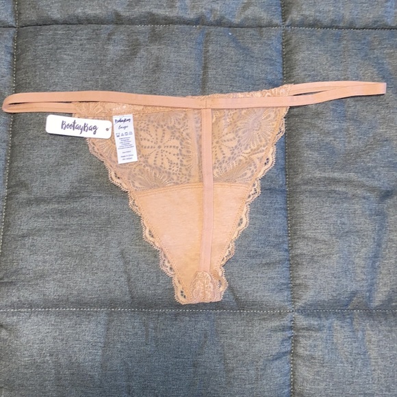 Lace G String - Picture 3 of 5